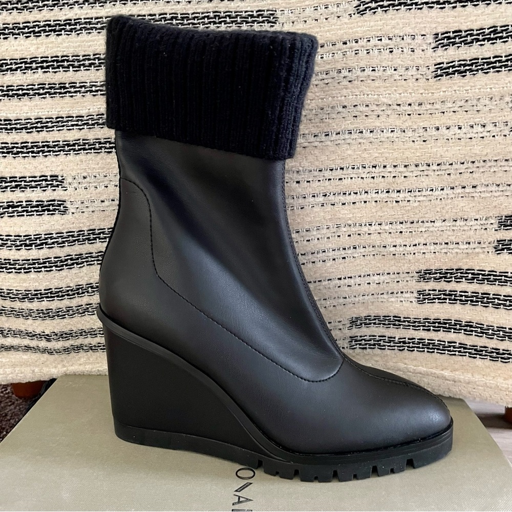 COPY - Donald Pliner Sindie 30 Stretch Zip Up Wedge Boots Size 6.5 NWT - Picture 9 of 12